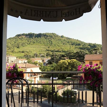 Hotel Ristorante Umbria Орвието Екстериор снимка