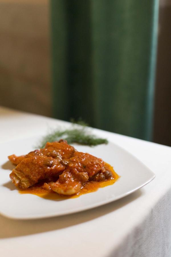 Hotel Ristorante Umbria Орвието Екстериор снимка